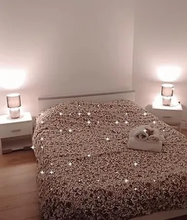 A Deux Pas Du Trocadero